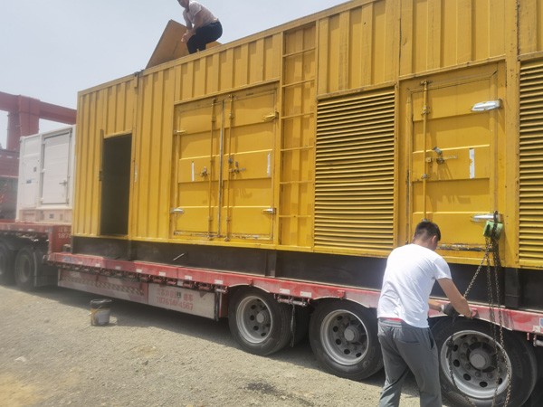 龙口发电机出租100KW发电机需要什么规格的电缆线？