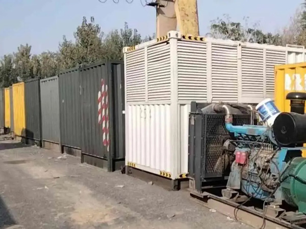 龙口200KW柴油发电机机组每小时油耗是多少？